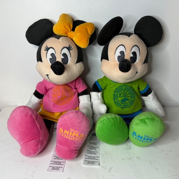 Walt Disney World Animal Kingdom Mickey Minnie Dino Institute Dinoland Plush Lot - Picture 1 of 4